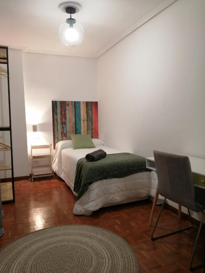 Piso Luminoso, Amplio Y Tranquilo En Casco Viejo Apartment Bilbao Bagian luar foto